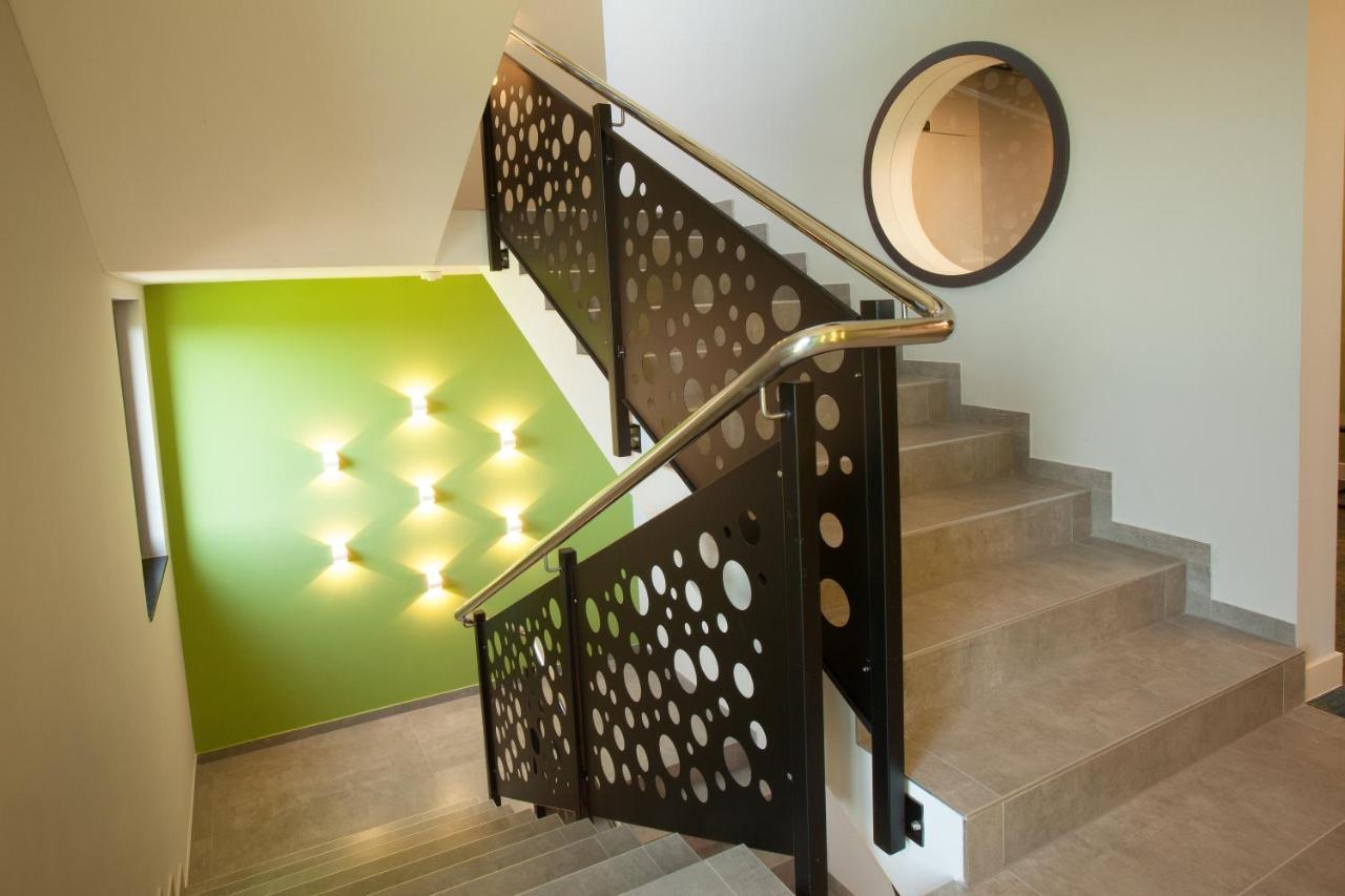Hotel Etna Gracanica  Екстериор снимка